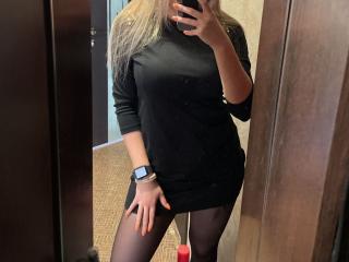 MilaSensuale - Live sex cam - 10396263