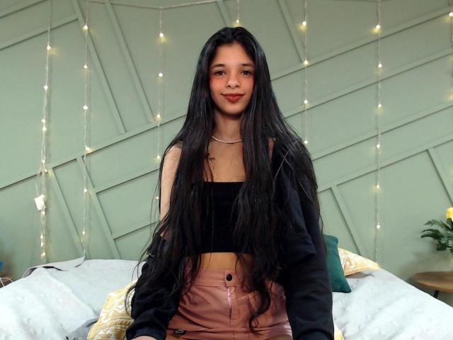 LisaBrunett - Live sex cam - 14342010