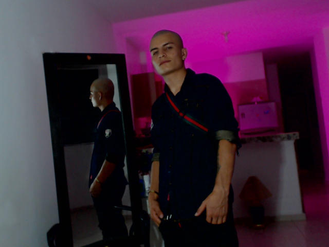 ShatSex - Live sexe cam - 15939054