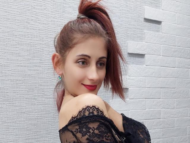 MarinaSexyAndHot - Live sex cam - 16202478