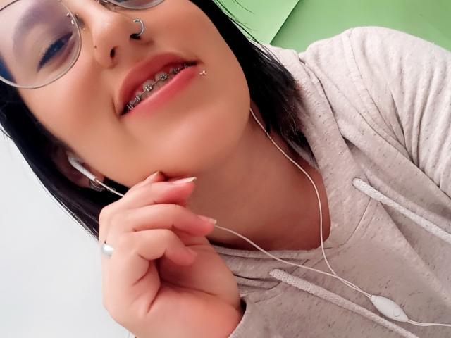 NatalieHarris - Élő pornó és szexkamera - 19515254