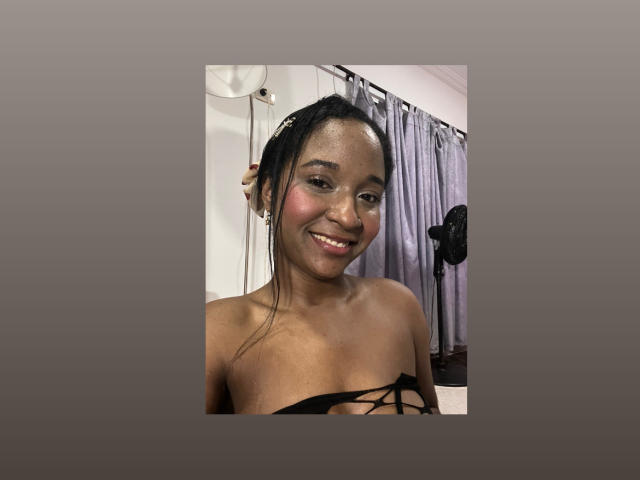 MelanyScoth - Sexe cam en vivo - 20455210