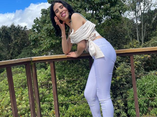 LarissaBrown - Sexe cam en vivo - 21100990