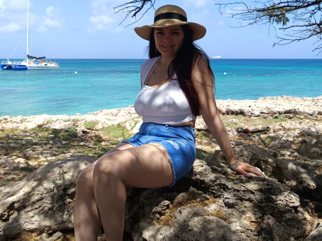 katherinLatin - Live sex cam - 21210366