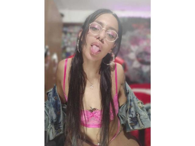 ErotiicAlexa - Live sex cam - 21392446
