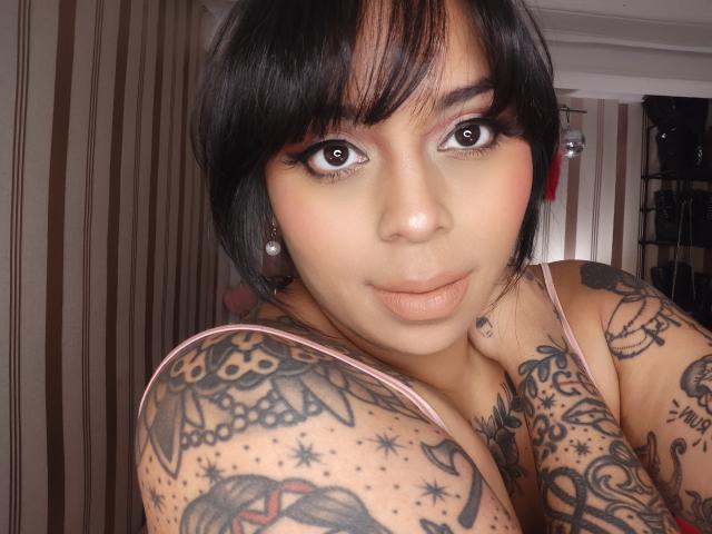 Chili - Live Sex Cam - 24631121