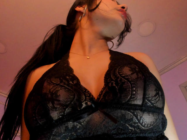 ArianaRogers - ライブポルノ&amp;セックスカム - 25237393