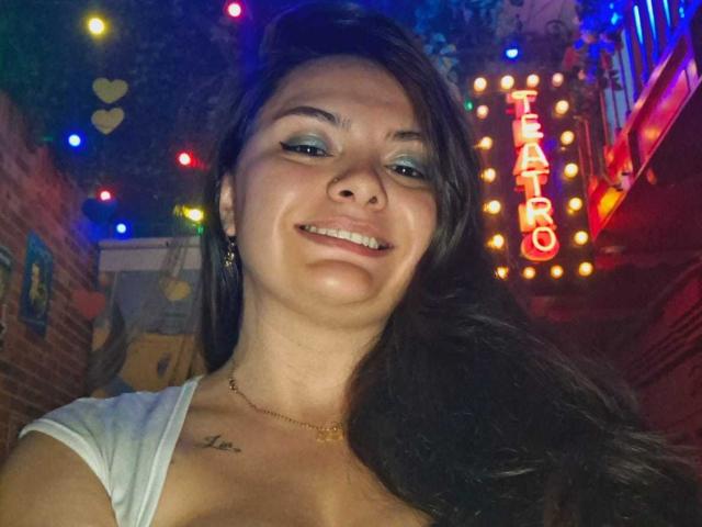 katherinLatin - Live sex cam - 25263273