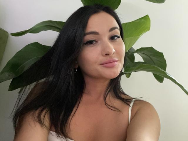 Dionisia - Live Sex Cam - 26134165