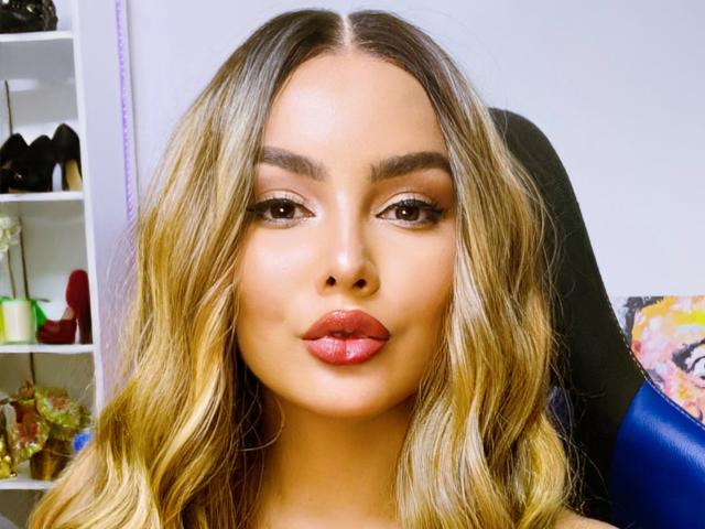 VikkyRose - Live sexe cam - 26239565
