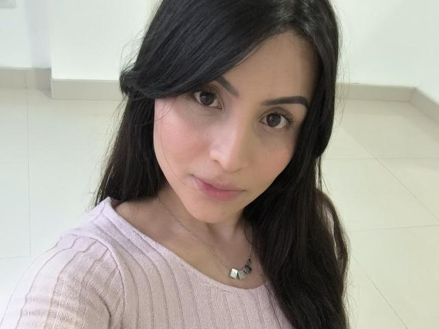 SaraWestt - Live sexe cam - 26403449