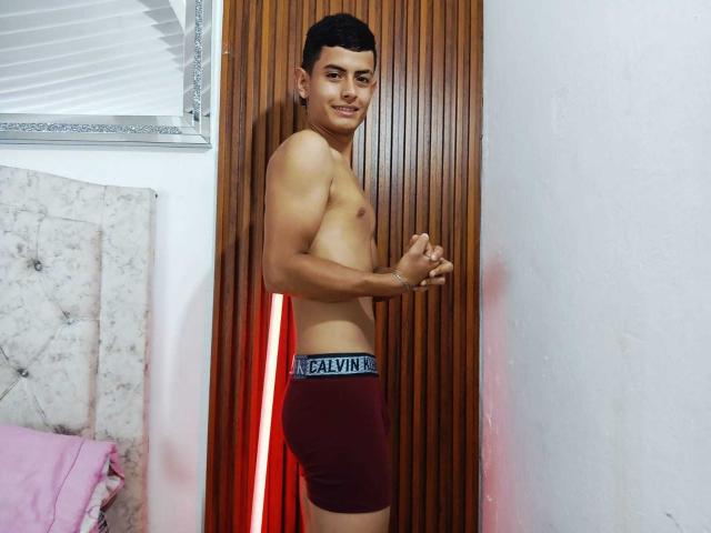 FelipeLowden - Live sexe cam - 29651732