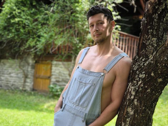 BrutusK - Live sexe cam - 29894672